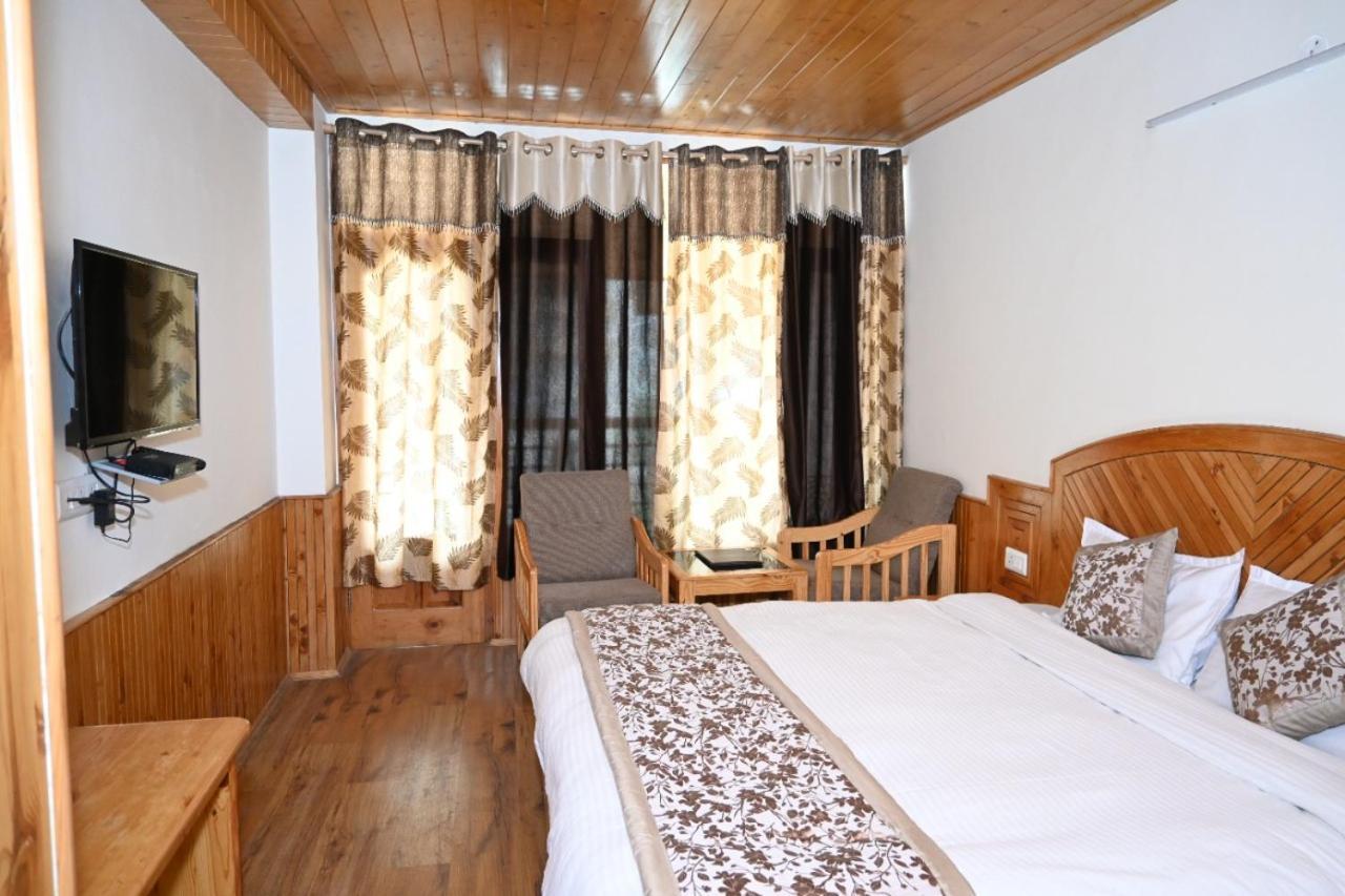 Hotel Nirmal Chhaya 马拉里 外观 照片